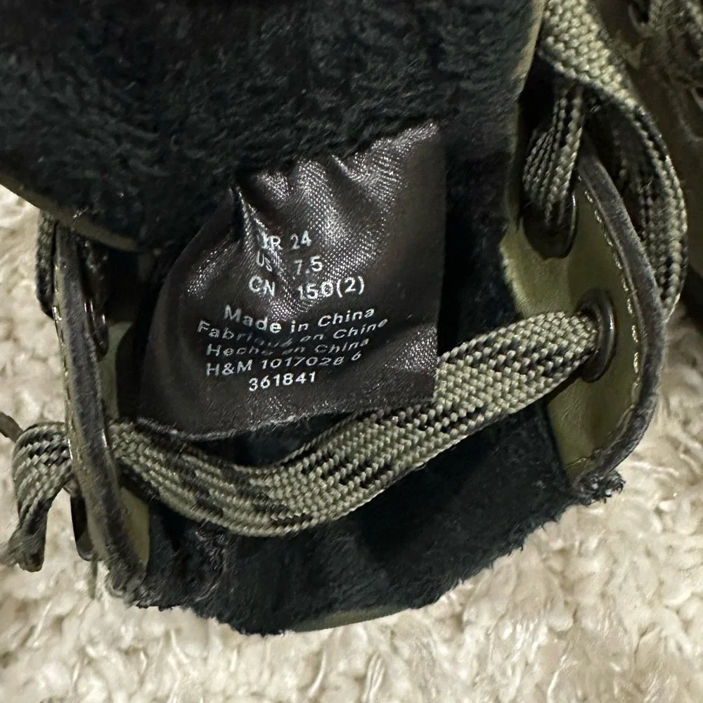 H&M - Boots